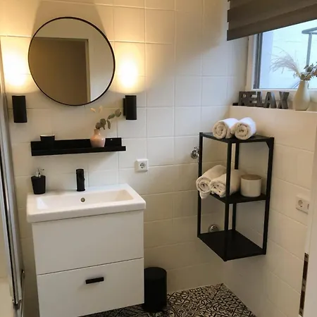 Milana Winterberg-hildfeld Apartment *